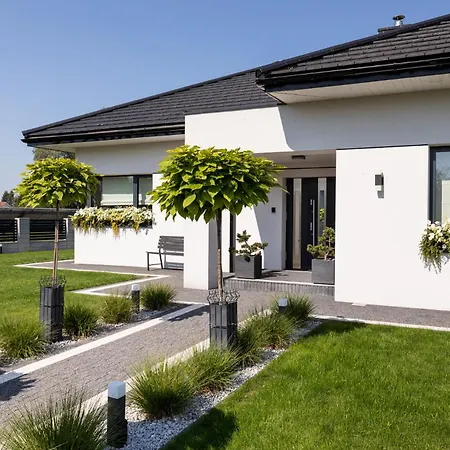 Dom Z Basenem I Jacuzzi Do 10 Osob Luxhouse Villa *