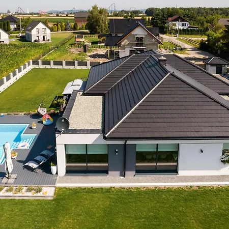 Dom Z Basenem I Jacuzzi Do 10 Osob Luxhouse * Zator