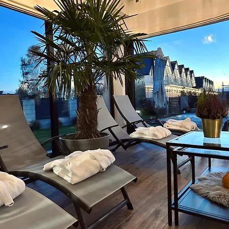 Dom Z Basenem I Jacuzzi Do 10 Osob Luxhouse Zator